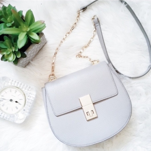 Express Handbags - NWOT Express Gray/Taupe Purse w/ Gold Chain Strap